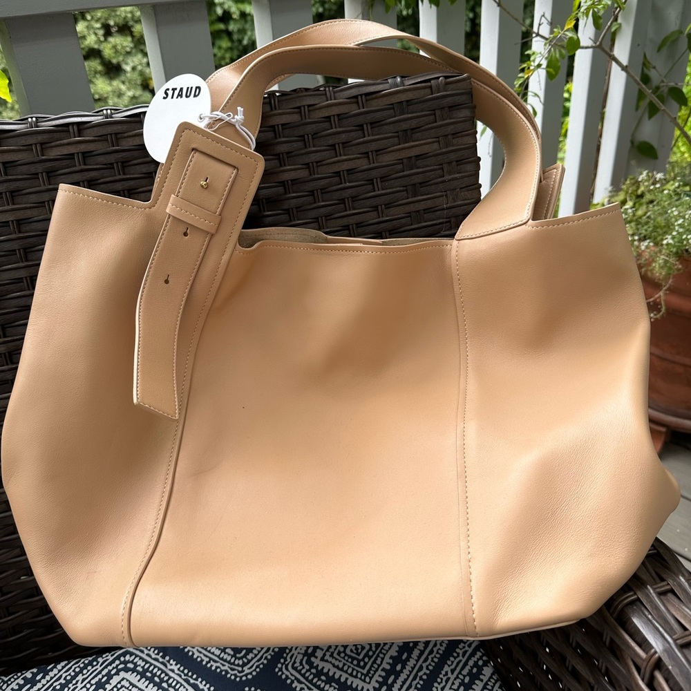 Staud leather tote BNWT